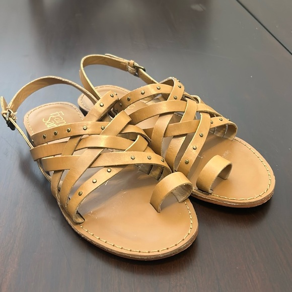 Franco Sarto Crisscross Leather Strappy Studded Flats Sandals Women size 6 - Picture 6 of 16